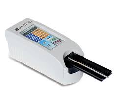 [CY X-170] Uri Tex Vet Analyzer. Lector de Tiras de Orina para Analisis Veterinario. Cormay.